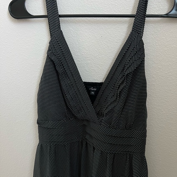 Black V Neck Dress - Picture 3 of 3